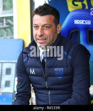 Sassuolo, Italie. 25 novembre 2018. Foto Francesca Soli /LaPresse 25 novembre 2018 Parme , Italia sport calcio Sassuolo vs Parme - Campionato di Calcio Serie A TIM 2018/2019 - stadio Tardini. Nella foto : D'Aversa Photo Francesca Soli /LaPresse Novembre 25th, 2018 Parma , Italie Sports Football Parma vs Sassuolo - championnat de football italien une ligue TIM 2018/2019 - Stade Tardini. Dans le pic : D'Aversa Crédit : LaPresse/Alamy Live News Banque D'Images