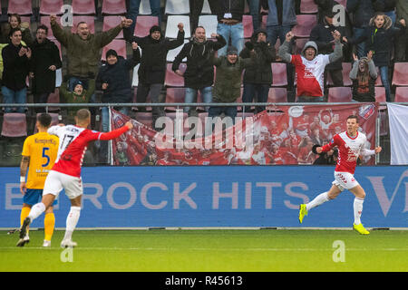 UTRECHT, Stadion Galgenwaard, 25-11-2018, le football, l'Eredivisie néerlandaise, la saison 2018 / 2019. 4-0 par le FC Utrecht dvd Nick Venema pendant le match Utrecht - De Graafschap. Credit : Pro Shots/Alamy Live News Banque D'Images