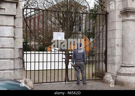 Cork, Irlande, 25 novembre 2018.Glow Cork Preperations en cours à Bishop Lucey Park, la ville de Cork, Irlande, IrelandCork, 25th Nov, 2018. Credit : Damian Coleman/Alamy Live News Banque D'Images