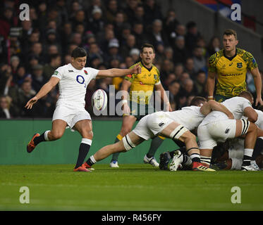 Londres, Angleterre, Royaume-Uni. 25Th Nov, 2018. Ben Youngs vu en action au cours de l'Angleterre v Australie 183 d'Internationaux au Twickenham à Londres. Credit : Graham Glendinning/SOPA Images/ZUMA/Alamy Fil Live News Banque D'Images