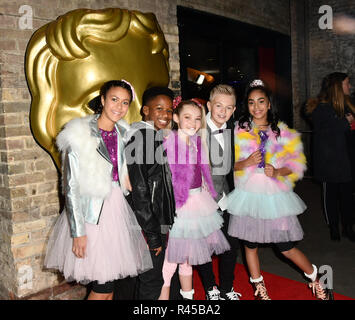 Vous arrivers à la Children's BAFTA Awards 2018 au Roundhouse le 25 novembre 2018, Londres, Royaume-Uni. Banque D'Images