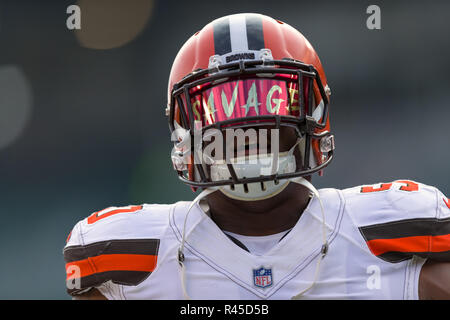 Cincinnati, OH, USA. 25Th Nov, 2018. Cleveland Browns défensive fin Chris Smith (50) réchauffe avant un match entre les Cleveland Browns et les Bengals de Cincinnati le 25 novembre 2018 au Stade Paul Brown à Cincinnati, OH. Adam Lacy/CSM/Alamy Live News Banque D'Images