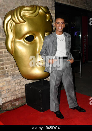 Layton Williams arrivers à la Children's BAFTA Awards 2018 au Roundhouse le 25 novembre 2018, Londres, Royaume-Uni. Banque D'Images