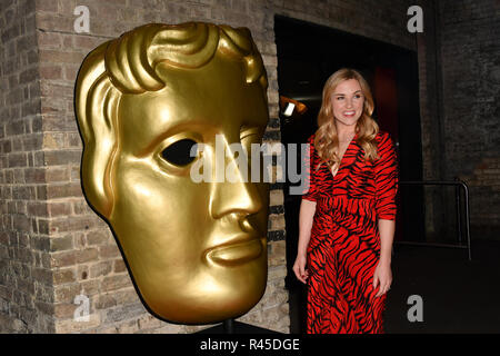 Maddie Moate arrivers à la Children's BAFTA Awards 2018 au Roundhouse le 25 novembre 2018, Londres, Royaume-Uni. Banque D'Images