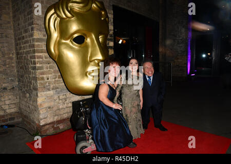 Samantha Davis, Annabelle Davis Warwick Davis et arrivers à la Children's BAFTA Awards 2018 au Roundhouse le 25 novembre 2018, Londres, Royaume-Uni. Banque D'Images