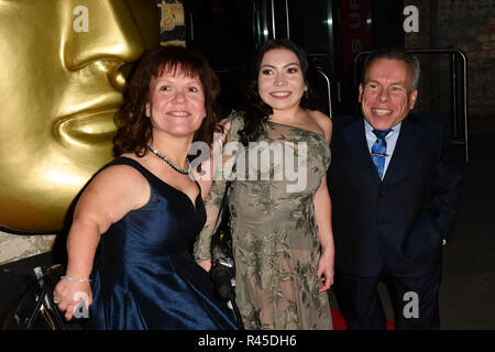 Samantha Davis, Annabelle Davis Warwick Davis et arrivers à la Children's BAFTA Awards 2018 au Roundhouse le 25 novembre 2018, Londres, Royaume-Uni. Banque D'Images