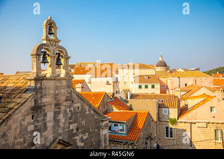 Clocher de petite chapelle à Dubrovnik, Croatie Banque D'Images
