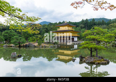 Pavillon d'Or à Kyoto - Japon Banque D'Images