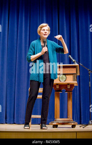 Le sénateur Elizabeth Warren Banque D'Images