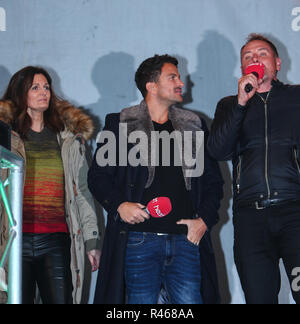 Peter André tourne sur la première lumière de Noël à Springfields Outlet Shopping & Jardins Festival à Spalding avec : Peter Andre Où : Spalding, Royaume-Uni Quand : 25 Oct 2018 Crédit : John Rainford/WENN Banque D'Images