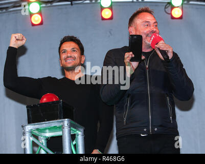 Peter André tourne sur la première lumière de Noël à Springfields Outlet Shopping & Jardins Festival à Spalding avec : Peter Andre Où : Spalding, Royaume-Uni Quand : 25 Oct 2018 Crédit : John Rainford/WENN Banque D'Images