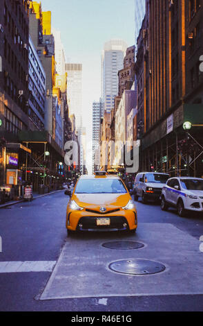 Yellow Cab de New York City Banque D'Images