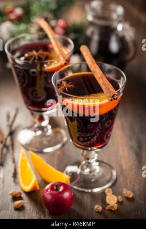 Vin chaud ou de punch chaud pour Noël Banque D'Images