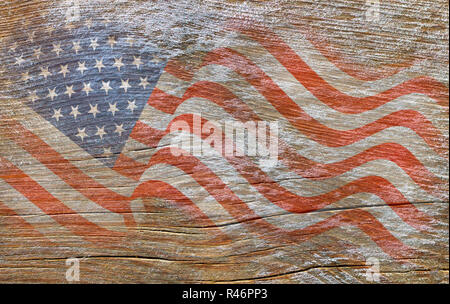 USA, drapeau américain peint sur la planche en bois ancien contexte Banque D'Images