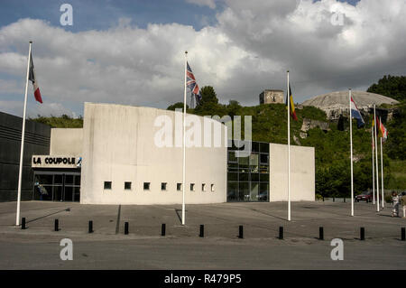 L'entrée principale de la coupole en béton souterrain construit à flanc de colline en soute où les nazis ont lancé leurs fusées V1 et V2 visant à Londres durant Banque D'Images