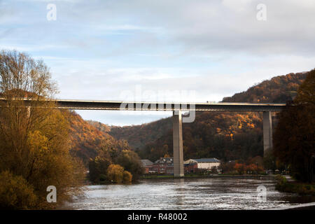 Viaduc près de Dinant Banque D'Images