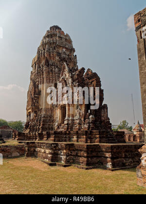 Wat Mahathat ruines lop buri, Thaïlande. Banque D'Images