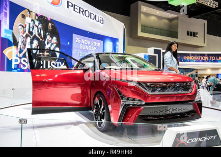 Kuala Lumpur, Malaisie. 25 novembre, 2018. Week-end les foules à Kuala Lumpur International Motor Show 2018 (KLIMS18) à Kuala Lumpur, Malaisie, le 25 novembre 2018. © Danny Chan/Alamy Live News. Banque D'Images