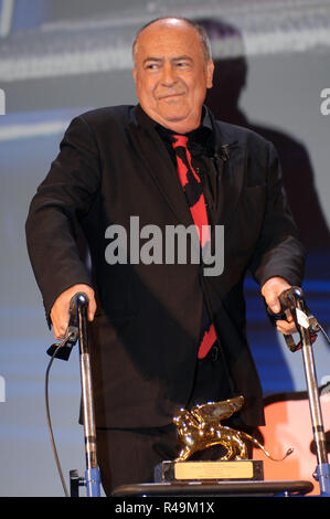 Photos de fichier. L'Italie. Venezia, Italia. 05Th Sep 2007. © Gian Mattia D'Alberto Crédit : LaPresse/Alamy Live News Le réalisateur italien Bernardo Bertolucci meurt âgée de 77 ans, Italie. Credit : LaPresse/Alamy Live News Banque D'Images