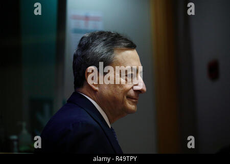 Bruxelles, Belgique. 26 novembre 2018. Président de la Banque centrale européenne Mario Draghi, prononce un discours à la Commission des affaires économiques et monétaires . Alexandros Michailidis/Alamy Live News Banque D'Images