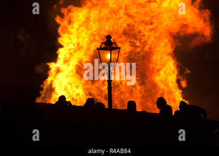 Meules sur fire, festival de feux, Rocca San Casciano, Emilia Romagna, Italie, Europe Banque D'Images