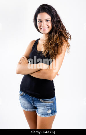 Portrait of smiling young woman nice. Isolé Banque D'Images