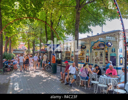 Café / restaurant Les Jardins de Tivoli, à Copenhague, Danemark Banque D'Images