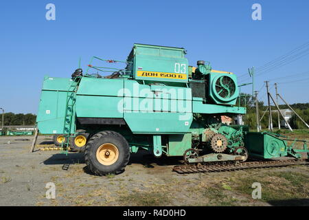 Moissonneuses-batteuses Don. Les machines agricoles. Banque D'Images