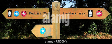 Peddars Way sentier en bois signe, North Norfolk chemin côtier, England, UK Banque D'Images