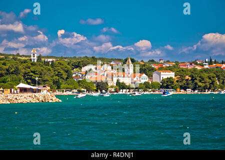 Village côtier de Sveti Filip i Jakov waterfront Banque D'Images