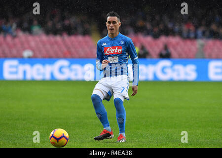 Foto Cafaro/LaPresse 25 Novembre 2018 Napoli, Italia sport calcio Napoli vs Chievo - Campionato di Calcio Serie A TIM 2018/2019 - stadio San Paolo. Nella foto : Jose Maria Callejon (SSC Napoli). Cafaro Photo/LaPresse 25 novembre 2018 Naples, Italie Sports Football Napoli vs Chievo - championnat de football italien une ligue TIM 2018/2019 - stade San Paolo. Dans le pic : Jose Maria Callejon (SSC Naples) en action. Banque D'Images