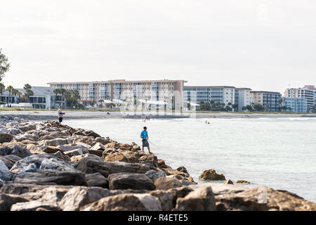 Venise, USA - Le 29 avril 2018 : Maison de vacances Maisons de vacances en Floride plage petite retraite cité, ville, village ou de l'architecture, dans le golfe du Mexique, les gens Banque D'Images