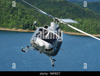 Hélicoptère Bell 412 Banque D'Images