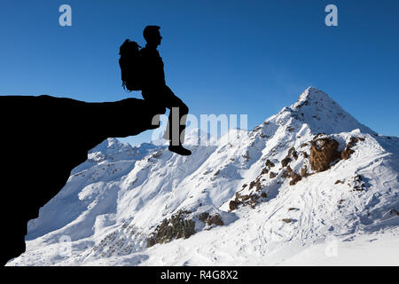 Montagnes de neige dans la station de ski de Sölden Banque D'Images