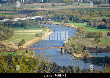 La Weser, cercle d'Minden-Luebbecke, Rhénanie du Nord-Westphalie, Allemagne, Weser, Kreis Minden-Luebbecke, Nordrhein-Westfalen, Deutschland Banque D'Images