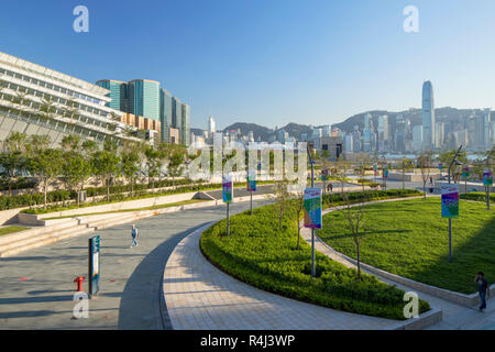 West Kowloon Station ferroviaire à grande vitesse et la ligne d'horizon, Kowloon, Hong Kong Banque D'Images