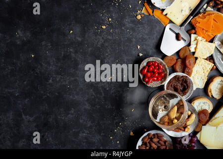 Des plats végétariens et sans gluten conseil d'antipasti. Banque D'Images