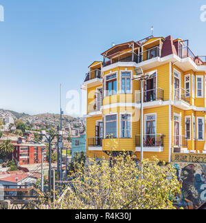 Vue aérienne de Valparaiso à Paseo Dimalow à Cerro Alegre Hill - Valparaiso, Chili Banque D'Images