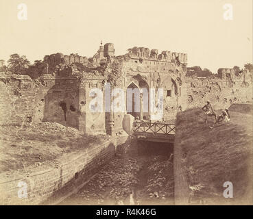 [Cashmere Gate]]. Date/période : 1858. L'impression. Épreuve à l'argent. Hauteur : 254 mm (10 in) ; Largeur : 313 mm (12.32 in). Auteur : Felice Beato. Banque D'Images