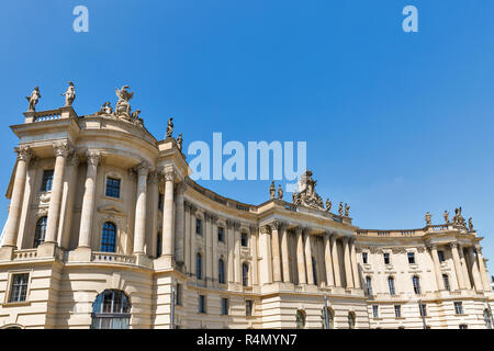 La bibliothèque de l'université de Humboldt, Faculté de droit extérieur de l'immeuble sur Bebel square à Berlin, Allemagne, Banque D'Images