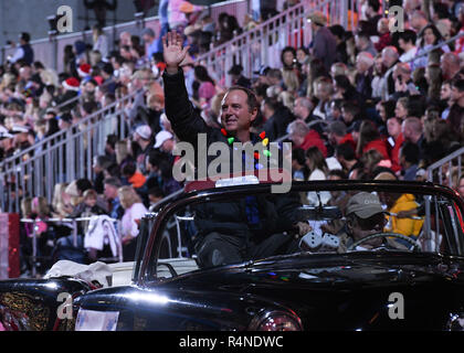 Adam Schiff, membre du Congrès assiste à la 87e parade de Noël annuel Hollywood Hollywood en Californie le 25 novembre 2018. Banque D'Images