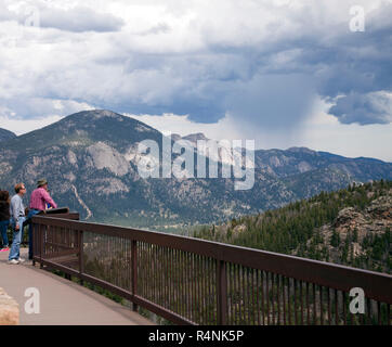 Vue panoramique de la montagne, Trail Ridge Road, Rocky Mountain National Park, Colorado, USA Banque D'Images