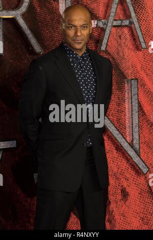 Londres, Royaume-Uni. 27 novembre, 2018. Colin Salmon assiste aux moteurs mortel - Première mondiale. Londres, Royaume-Uni. 27/11/2018 | Le monde d'utilisation : dpa Crédit photo alliance/Alamy Live News Banque D'Images