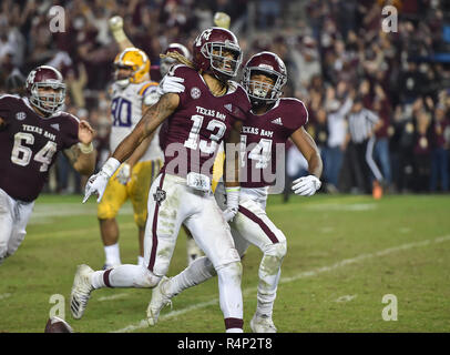Novembre 24, 2018 College Station, TX...la Texas A&M récepteur, Kendrick Rogers (13), après avoir marqué le point gagnant deux pendant la conversion NCAA football match entre le Texas A&M Aggies et les Tigres de LSU, College Station, TX. (Photographe complète absolue & Company Crédit : Joseph Calomeni MarinMedia.org / / Cal Sport Media) Banque D'Images