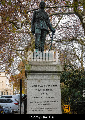 Le Maréchal John Fox Burgoyne memorial,Waterloo Place, London, England, UK,GO Banque D'Images