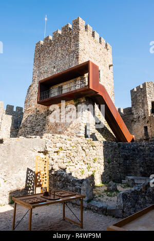 Pombal, Portugal - 22 septembre 2018 : Intérieur du Pombal Château Leiria, Portugal District Banque D'Images