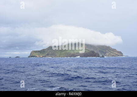 L'île de Pitcairn Vue ouest Banque D'Images