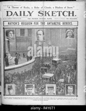 "Nation's requiem pour les héros de l'Antarctique." Article de journal sur le service commémoratif à St.Paul's Cathedral pour les membres décédés de l'expédition polaire de Scott. Daily Sketch. February 15th, 1913. Portraits de Robert Falcon Scott, sa femme et son enfant ; Edward Wilson ; Lawrence Oates ; H.R. Bowers, et Edgar Evans. Source : Colindale. Langue : Anglais. Banque D'Images