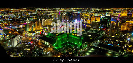 Las Vegas, Nevada, USA. 5Th Jan, 2017. Partenaires technologies Uber avec Maverick Helicopters au cours de CES de Las Vegas pour aider les participants à l'expérience de la Strip de Las Vegas à partir de l'air comme ici au MGM Grand Hotel & Casino. Credit : L.E. Baskow/ZUMA/Alamy Fil Live News Banque D'Images