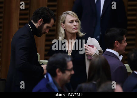 28 novembre 2018 - Cité du Vatican (Saint-Siège) Actrice américaine ROBIN GAYLE WRIGTH avec son mari pendant le PAPE CLEMENT GIRAUDET Francis audience générale dans Aula Paolo VI au Vatican : Evandro Inetti de crédit/ZUMA/Alamy Fil Live News Banque D'Images